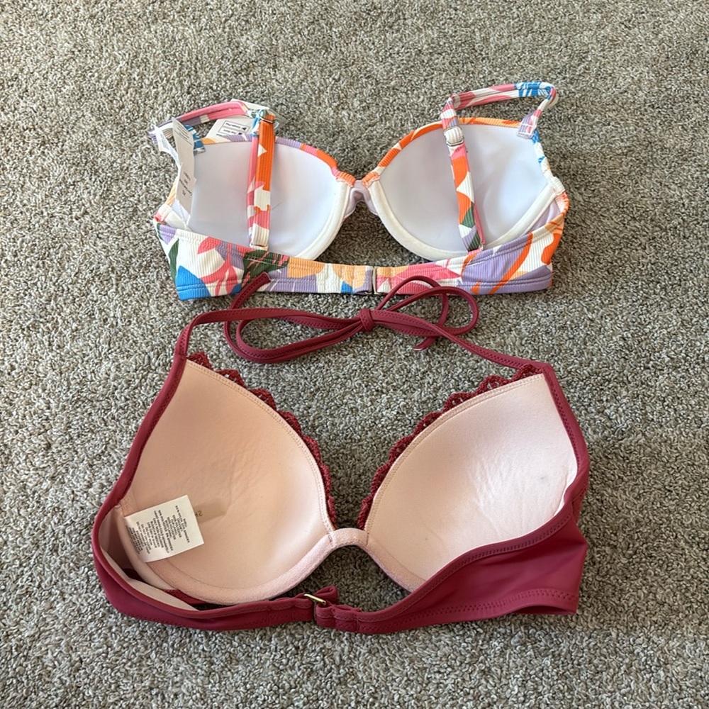 Colorful Floral and Crochet Bikini Top Set - Picture 2 of 6